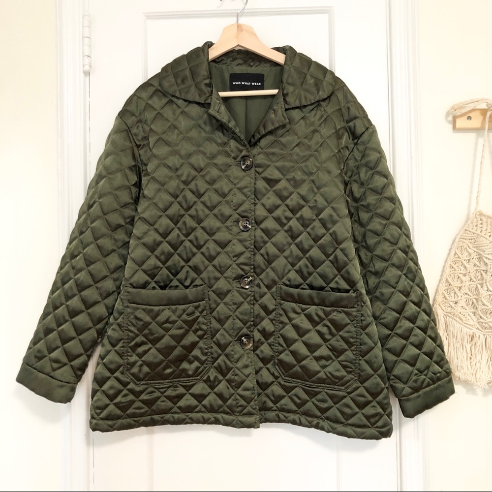 Who What Wear light weight quilted olive green jacket M